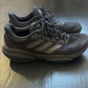 Adidas SolarGlide black sneakers